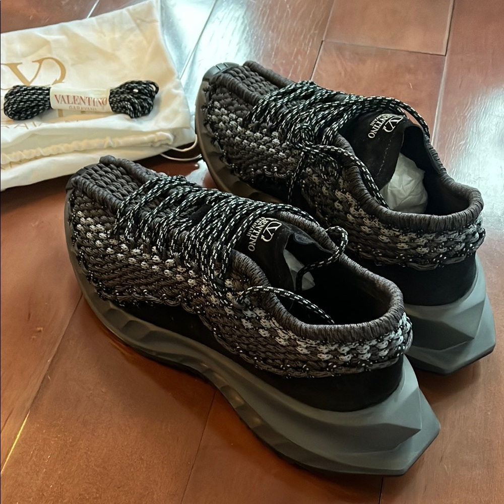 Valentino Garavani Crochet Woven Low Sneakers